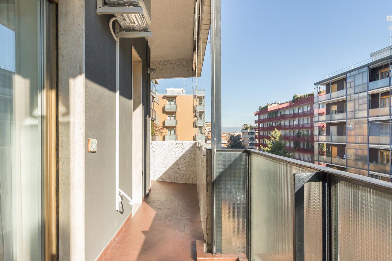 Alessia'S Flat- Sondrio M3 Apartamento Milão Exterior foto